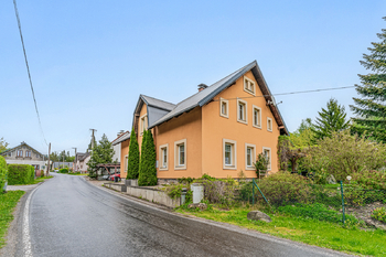 Prodej domu 161 m², Lánov