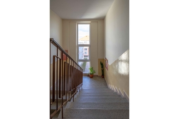 Společné prostory.  - Pronájem bytu 3+kk v družstevním vlastnictví 83 m², Neratovice