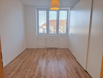 Pronájem bytu 3+kk v osobním vlastnictví 83 m², Neratovice