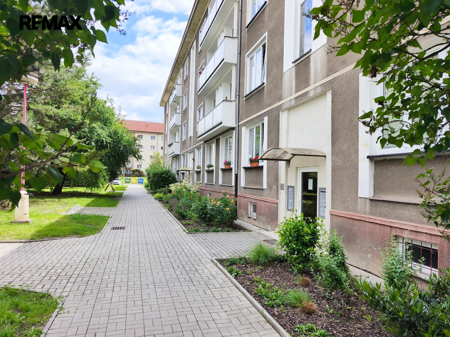3+1, Čtvercová, Neratovice, Mělník, Středočeský kraj