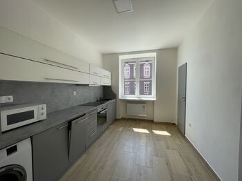 Pronájem bytu 2+1 v družstevním vlastnictví 53 m², Ostrava
