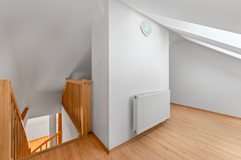 Prodej bytu 2+kk v osobním vlastnictví 73 m², Praha 7 - Holešovice
