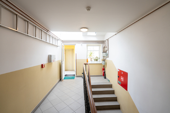 Prodej bytu 2+kk v osobním vlastnictví 73 m², Praha 7 - Holešovice