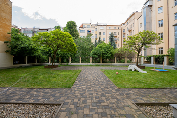 Prodej bytu 2+kk v osobním vlastnictví 73 m², Praha 7 - Holešovice