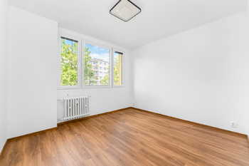 Prodej bytu 3+kk v osobním vlastnictví 54 m², Praha 9 - Prosek