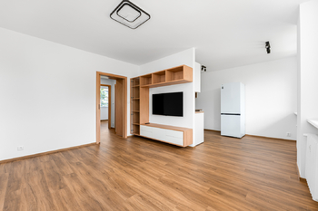 Prodej bytu 3+kk v osobním vlastnictví 54 m², Praha 9 - Prosek