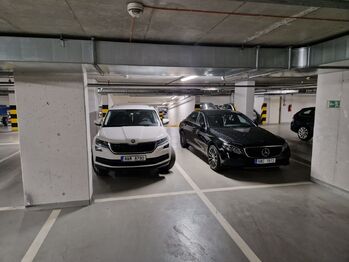 Prodej garážového stání, Praha 5 - Stodůlky