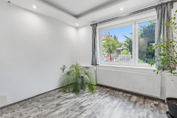 Prodej domu 157 m², Unhošť