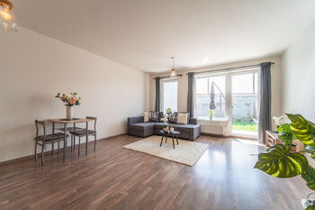 Pronájem bytu 1+kk v osobním vlastnictví 43 m², Praha 10 - Uhříněves