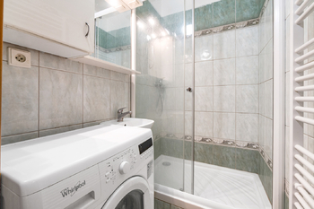 Pronájem bytu 2+kk v osobním vlastnictví 45 m², Praha 10 - Vršovice
