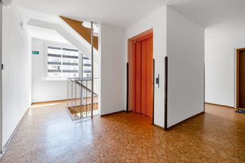 Pronájem bytu 2+kk v osobním vlastnictví 45 m², Praha 10 - Vršovice