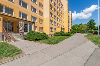 Pronájem bytu 2+kk v osobním vlastnictví 45 m², Praha 10 - Vršovice