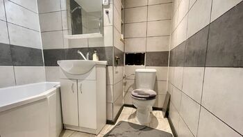 Pronájem bytu 2+kk v osobním vlastnictví 66 m², Hradec Králové