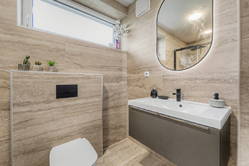 Prodej domu 157 m², Chýně