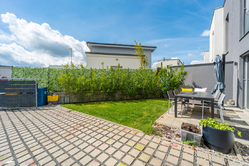 Prodej domu 157 m², Chýně