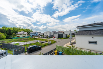Prodej domu 157 m², Chýně