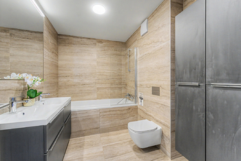 Prodej domu 157 m², Chýně