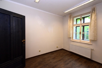 Pronájem kancelářských prostor 9 m², Kostelec nad Černými lesy