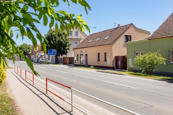 Pronájem obchodních prostor, Rudná