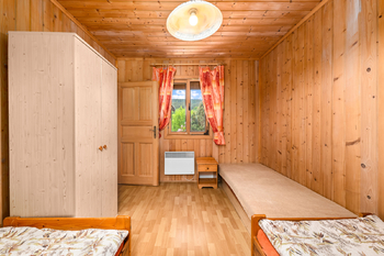 pokoj 2 - Prodej domu 150 m², Horní Stropnice