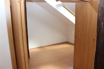 Ložnice - Pronájem bytu 2+kk v osobním vlastnictví 45 m², Praha 2 - Vinohrady