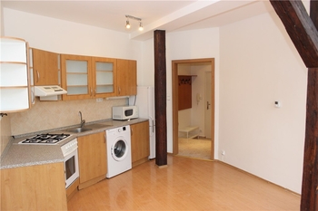 Pronájem bytu 2+kk v osobním vlastnictví 45 m², Praha 2 - Vinohrady