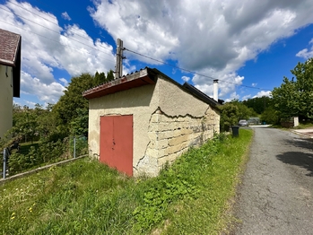 Prodej garáže, Vigantice