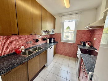 kuchyně - Pronájem bytu 4+kk v osobním vlastnictví 93 m², České Budějovice
