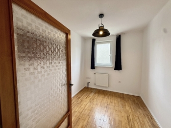 3. neprůchozí pokoj - Pronájem bytu 4+kk v osobním vlastnictví 93 m², České Budějovice