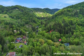 Prodej pozemku 751 m², Náchod
