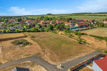 Prodej pozemku 825 m², Konětopy