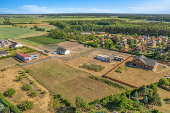 Prodej pozemku 825 m², Konětopy