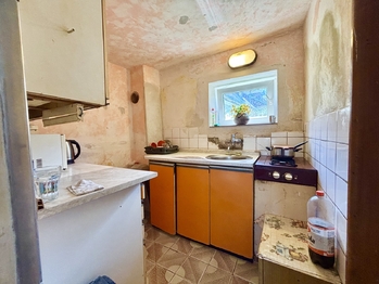 Kuchyně - Prodej domu 64 m², Račice-Pístovice