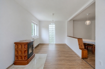 Prodej domu 81 m², Bělá pod Bezdězem