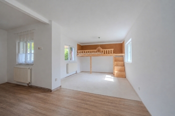 Prodej domu 81 m², Bělá pod Bezdězem