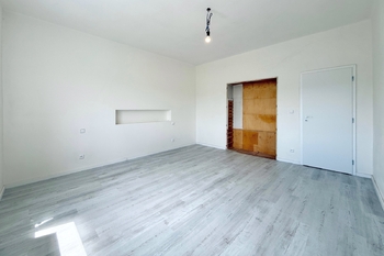 ložnice - Prodej bytu 3+kk v osobním vlastnictví 69 m², Praha 5 - Radlice