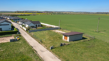 Prodej pozemku 961 m², Libišany