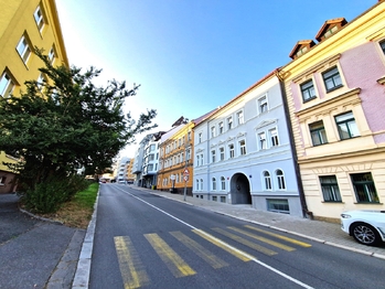 Pronájem bytu 1+kk v osobním vlastnictví 29 m², Praha 6 - Břevnov