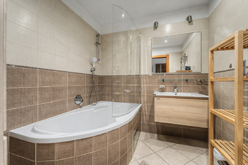 Prodej bytu 2+kk v osobním vlastnictví 72 m², Kamenice