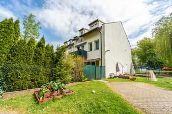 Prodej bytu 2+kk v osobním vlastnictví 72 m², Kamenice