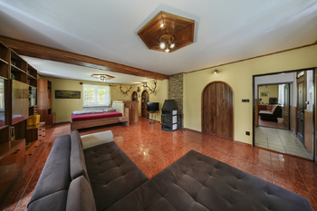 Prodej chaty / chalupy 300 m², Uhelná