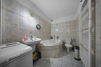 Prodej chaty / chalupy 300 m², Uhelná