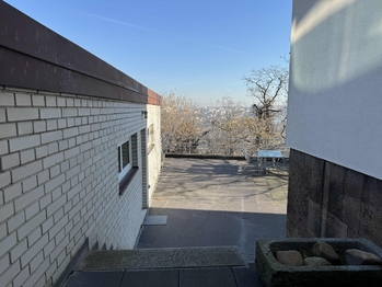 Pronájem bytu 1+kk v osobním vlastnictví 46 m², Praha 5 - Smíchov