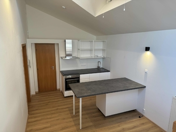 Pronájem bytu 2+1 v osobním vlastnictví 57 m², Praha 5 - Smíchov