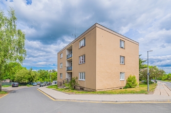 Prodej bytu 3+1 v osobním vlastnictví 87 m², Zlonice