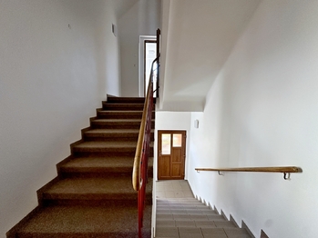 Schodiště - Prodej domu 386 m², České Budějovice