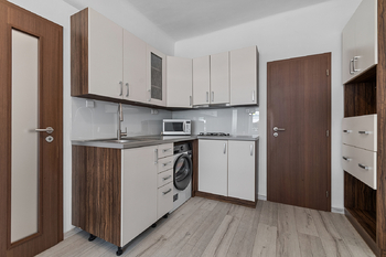 Prodej bytu 2+kk v osobním vlastnictví 37 m², Plzeň