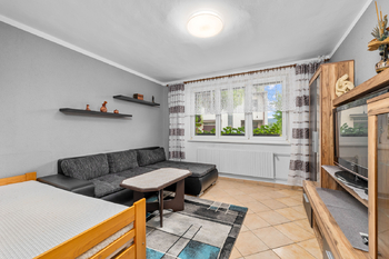 Prodej domu 258 m², Husinec
