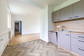 Pronájem bytu 4+kk v osobním vlastnictví 75 m², Praha 5 - Sobín
