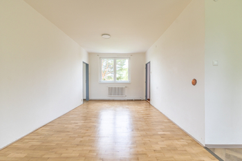 Pronájem bytu 4+kk v osobním vlastnictví 75 m², Praha 5 - Sobín